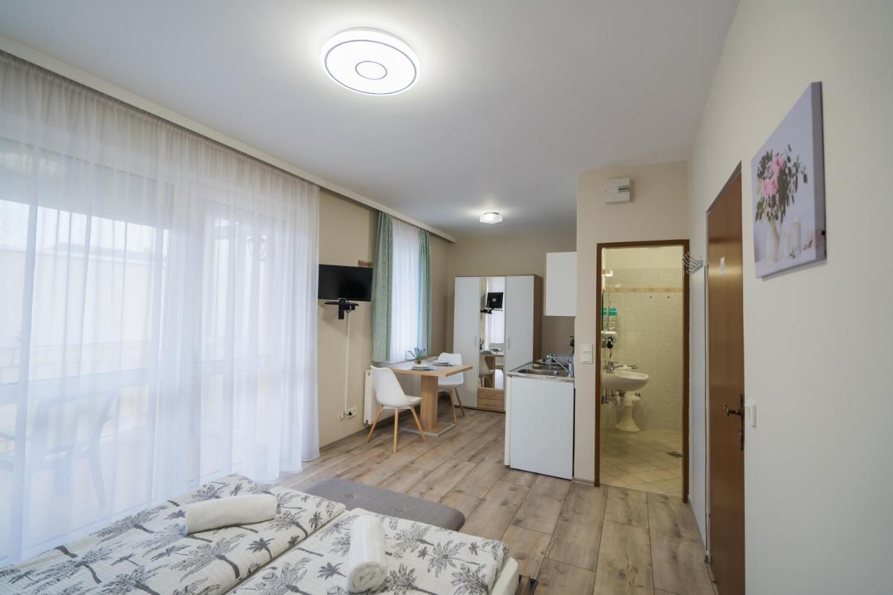 Korponyi Villa Siófok Exterior foto