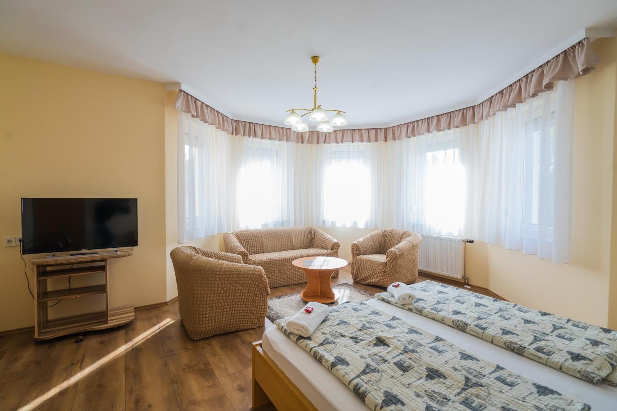 Korponyi Villa Siófok Exterior foto